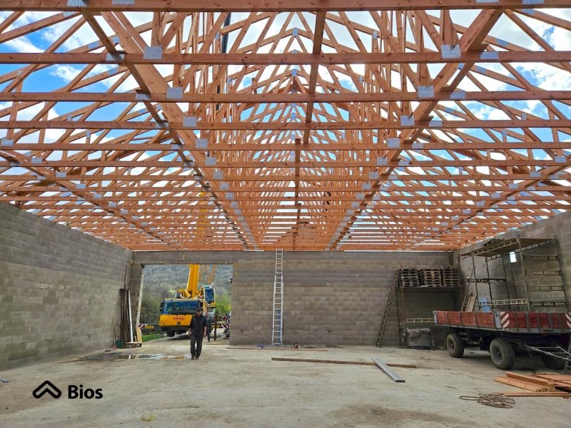 Hala Rovné - montáž